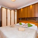 Apartment Valonija